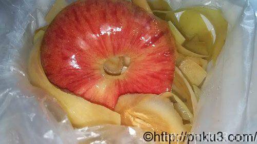 酵母液から取り出されたりんご