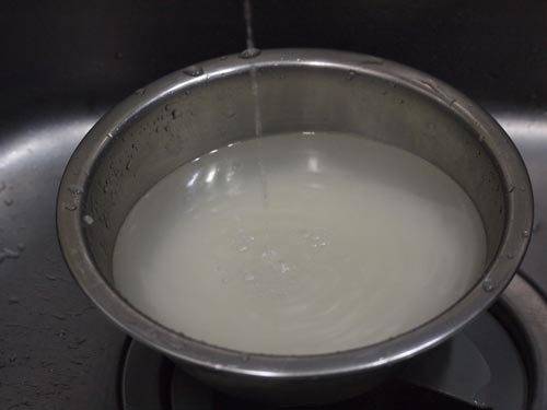 チョロチョロ吸水