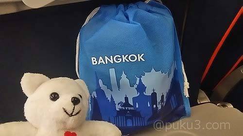 バンコクから成田、モスクワ経由でパリ行の便？