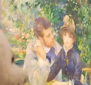 見つめ合うふたりをのぞき見している気分