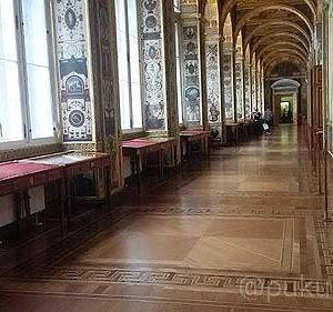 ラファエロの回廊なり